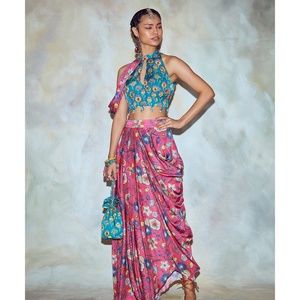 Stunning Indian Wedding Guest Outfit